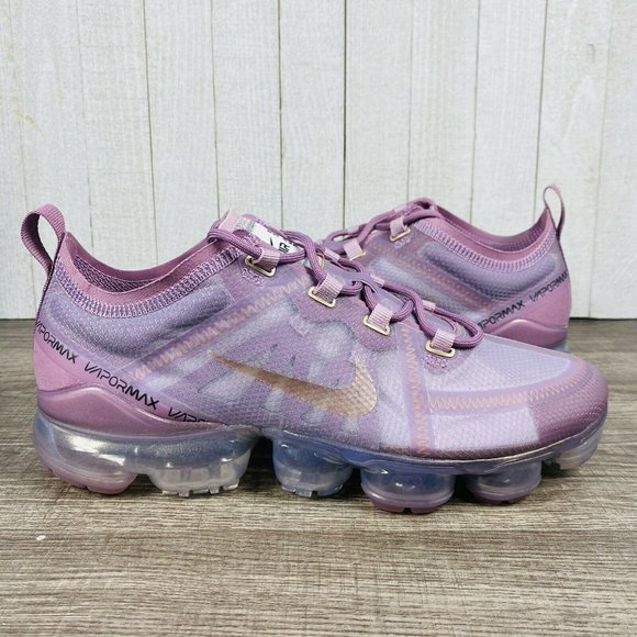 plum dust vapormax